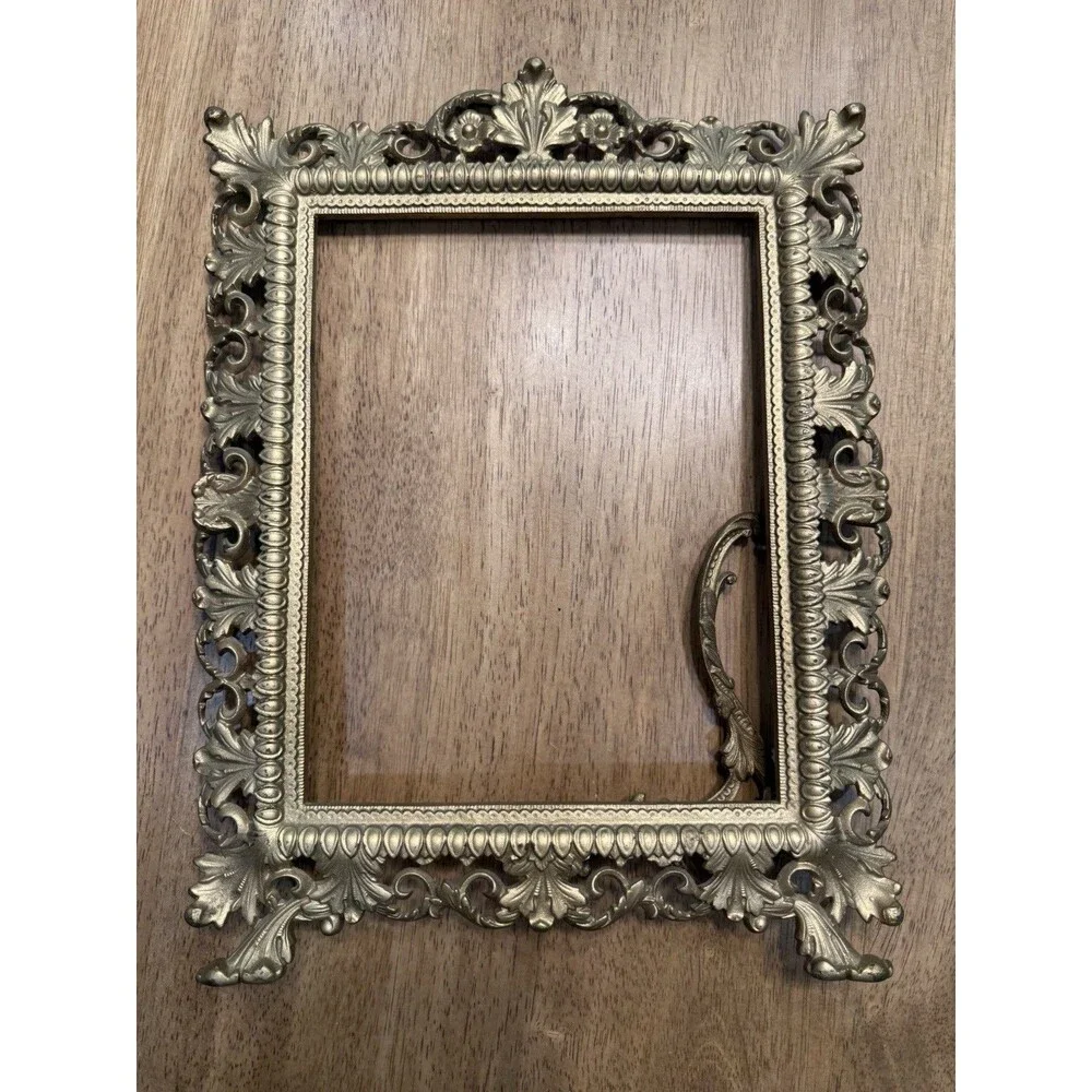 Vintage Ornate Gold Tone Picture Frame Easel Metal Baroque Rococo 8x10